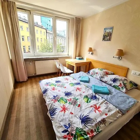 Fantastic Waw - Z6 - 303a アパート ワルシャワ